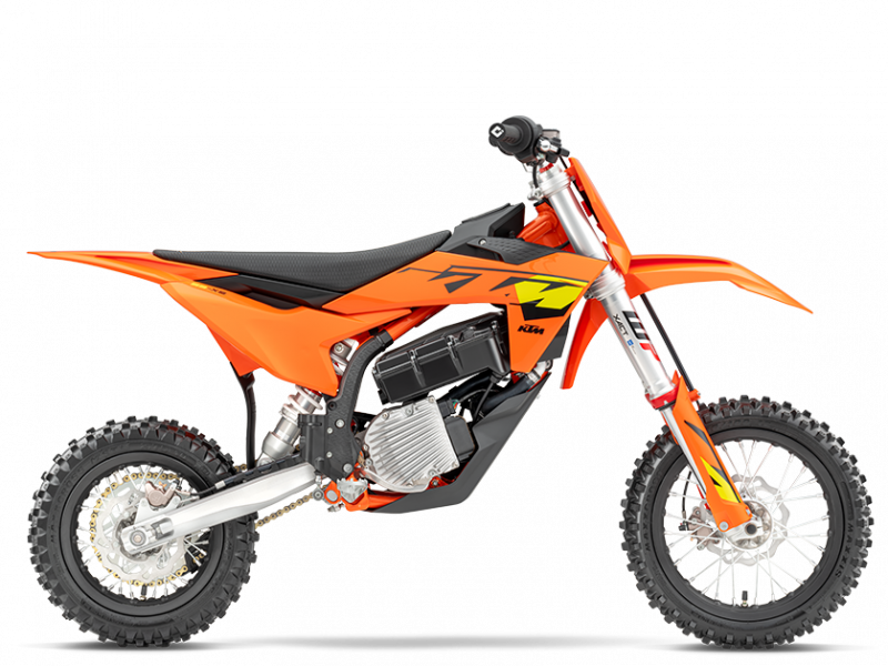 2025 KTM SX-E 3